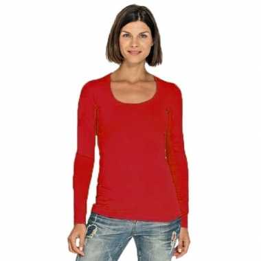 Rood dames shirt met ronde hals en lange mouwen